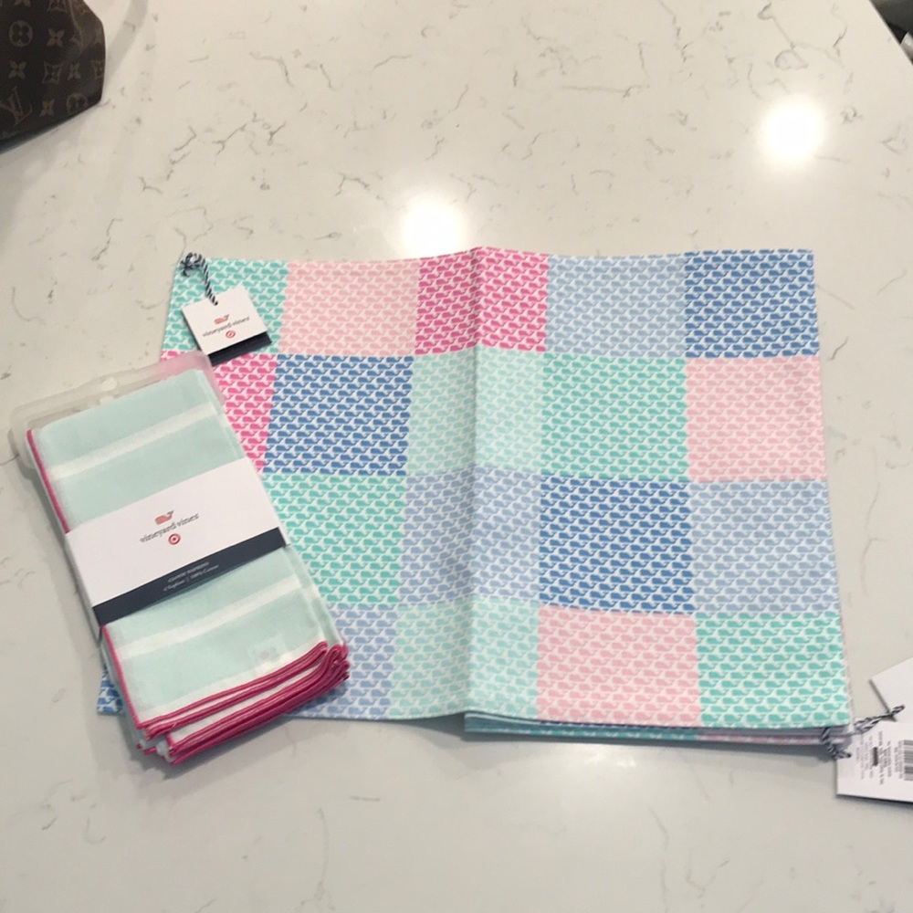 Vineyard Vines Placemats and Napkins